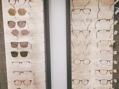 -目艮眼镜SHOWROOM(品牌集合店)