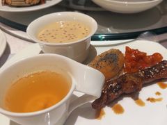 -君来湖滨饭店·玫瑰园