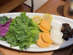 -老牌坊云南鱼豆花火锅(哈西万达店)
