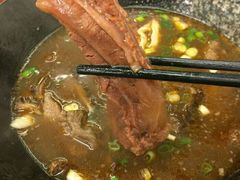 -尊品原汁牛肉面