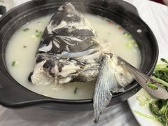 -万佛湖许老大铁锅鱼(黑金冠店)