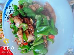 -鑫巴蜀小镇 · 水煮鱼专研店(玉桥店)