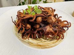 -品海楼·大连海胆锅贴馆(东港店)