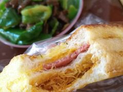肉松芝士多士-欧式面包坊(青岛万象城店)