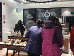 -桂桂茶(滨江百联店)