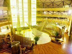 大堂-上海滴水湖皇冠假日酒店