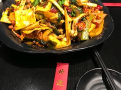 -小山城麻辣香锅(新邻生活广场店)