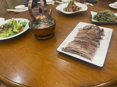 手抓羊肉-青海名吃尕张娃非遗烤肉(海湖总店)