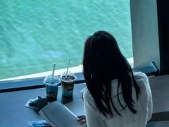 -抱抱地球咖啡馆(国家海洋博物馆店)