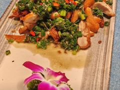 -香巴拉云南餐厅(华莱坞店)