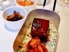 红焖土猪肉鮰鱼菜饭-海味观(老西门店)