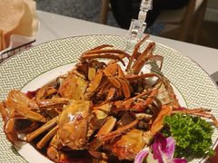 -嗨辣小聚·盘锦河蟹·海鲜烧烤龙虾(盘锦十年好店)