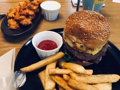 -HELLO 27 意面·沙拉·帕尼尼