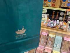 -猫的天空之城概念书店(杭州南宋御街店)