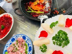 -朱光玉火锅馆·太原旗舰(钟楼街店)