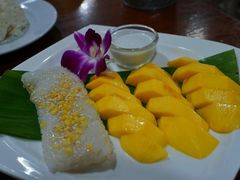 -Dang restaurant (patong phuket)