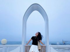 -北戴河碧螺塔海上酒吧公园