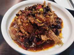 香椿手撕黄花鱼-蓝港海鲜厨房(金水路店)