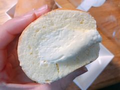 -红宝石·鲜奶小方·海派西点房(南丹店)
