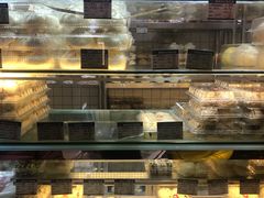 -白玉兰食品甜凤店(合生汇店)