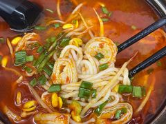 泡椒肥肠米线-周氏砂锅米线
