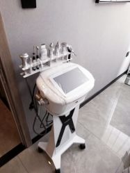 -婳彧美颜馆
