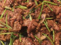干葱炙火羊肉-山楂树融合菜餐厅