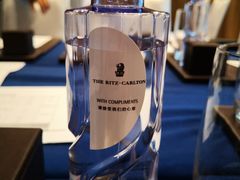 -深圳星河丽思卡尔顿酒店