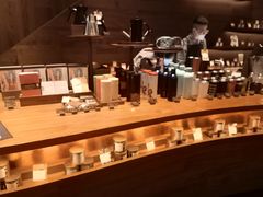 -星巴克臻选(天津恒隆广场旗舰店)