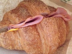 iphone_upload_pic-星巴克臻选(莘庄仲盛店)