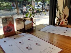 景观位-炖物24章·顺时轻养茶(杭州大厦店)