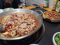 -小饕荟雅安贡椒鱼鲜馆(广福桥店)