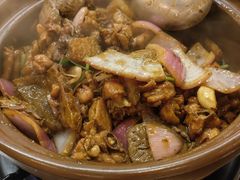 -胡须佬鸡煲四季火锅店(石厦西村直营店)