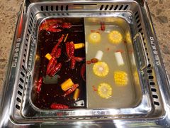 玉米排骨鸳鸯锅-椒香城门口重庆老火锅(美颂广场店)