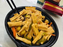-澳门酒家(南航明珠店)
