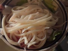 -六公里老火锅(总店)