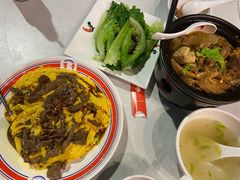 牛肉滑蛋饭-有章牛杂(石厦店)