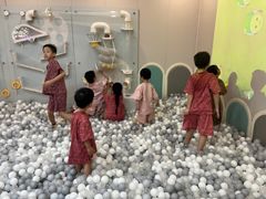 -碧中海汤泉汗蒸酒店