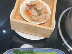 -煲王粤菜餐厅(中侨中心店)