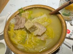 冻豆腐炖白菜-关东小磨东北菜(漕河泾印象城店)