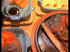 -蜜桃餐厅·伴山(绿宝广场店)