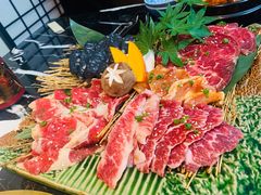 -山川小町·极番烧肉(新地假日广场店)