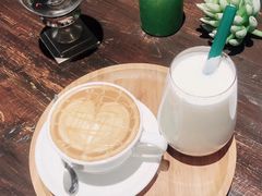 -桉树林A coffee 森林餐厅(三圣乡店)