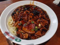 -老天桥酱肉烧饼夹肘子(天桥店)