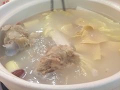 -泉福居酱骨头自助广场(南大街商业步行街店)