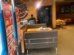 -汉堡王(金鹰天地广场店)