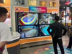 -小小特工运动馆(宝山三邻桥中心)