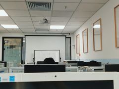 -新航道雅思托福·留学·考研培训(人民广场校区)