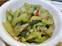 -笨罗卜浏阳菜馆(太平街店)