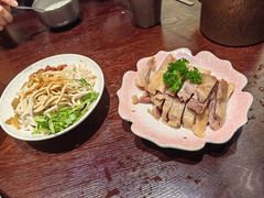 -古都历食南京菜·烤鸭·鸭血粉丝·汤包(南京博物院店)